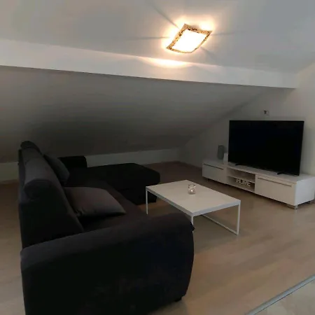 Lägenhet A Three Bedroom With Sea View