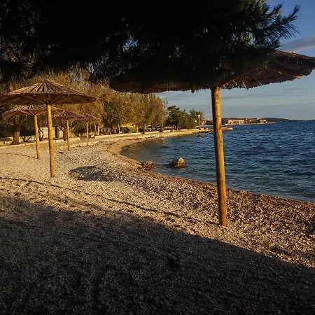 A Three Bedroom With Sea View Bibinje